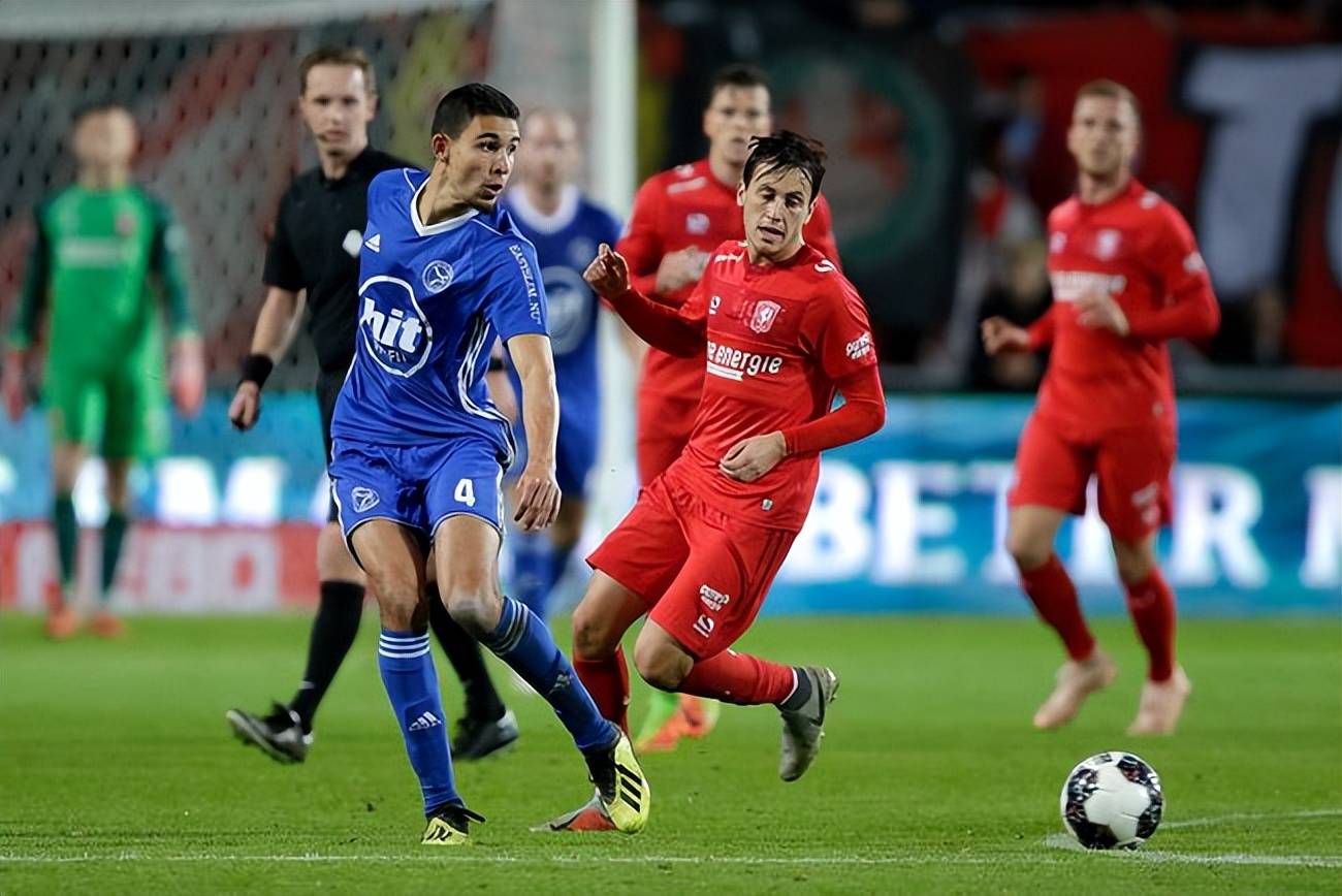 乐鱼app-关于风云突变俄克拉荷马雷霆转会期状态回暖关键时刻奥兰多魔术调整名单以备意大利杯，现场解说直呼：库里连续二十场比赛得分超过状态火爆的信息